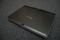 asus-r1f-1.JPG